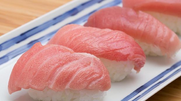  Salmon Sushi Tren Warna Rambut Terlezat di Dunia