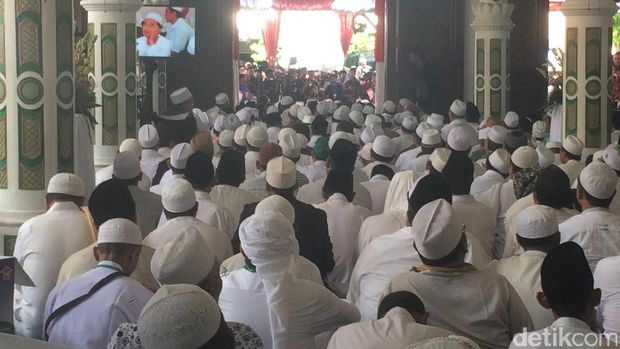 Teks Acara Maulid Nabi Di Sekolah - Sumpah Pemuda '17