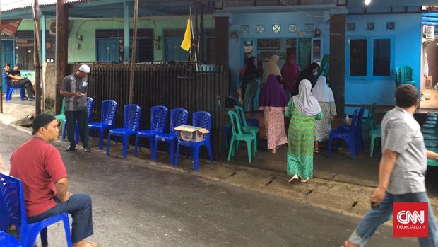 Suasana rumah duka Achmad Kurniawan.