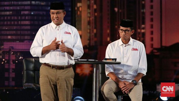 Anies Baswedan saat tampil dalam debat cagub-cawagub DKI Jakarta di Hotel Bidakara, Jakarta, Jumat (13/1). (CNN Indonesia/Adhi Wicaksono)