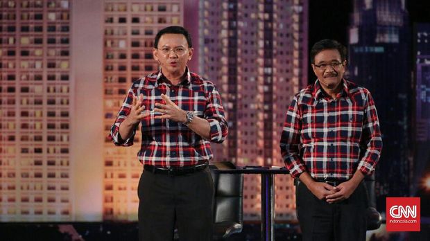 Ahok saat memberi pernyataan dalam debat cagub-cawagub DKI Jakarta di Hotel Bidakara, Jakarta, Jumat (13/1). (CNN Indonesia/Adhi Wicaksono)