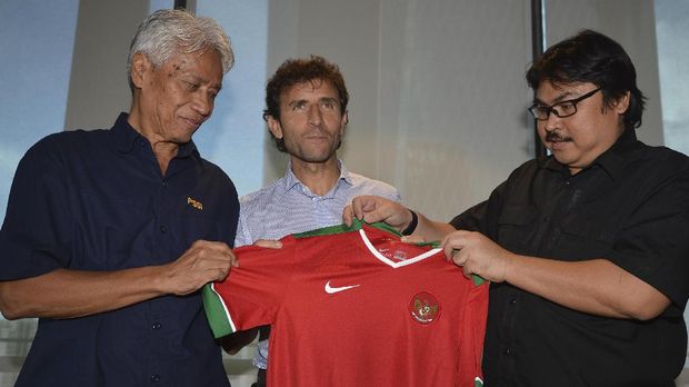 Menurut Danurwindo, sepak bola yang diterapkan pelatih Luis Milla sudah seperti negara maju.