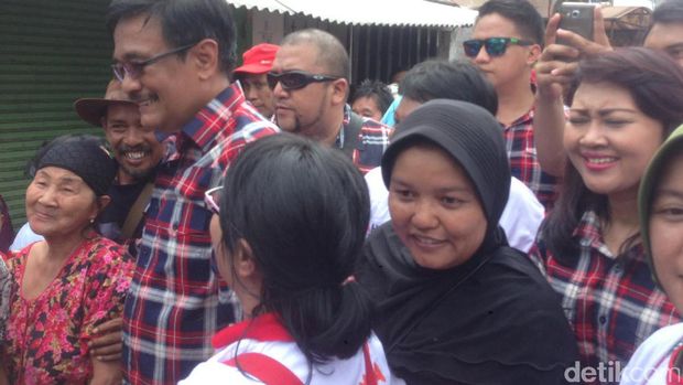 Djarot dan Happy saat blusukan di Cipete