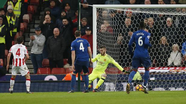 Gol Rooney di <i>Injury Time</i> Selamatkan MU dari Kekalahan