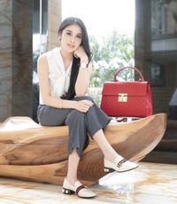 Koleksi Puluhan Juta Rupiah Tas & Sepatu Gucci Milik 