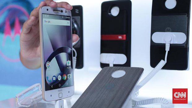 Motorola Moto Z, Ponsel Tanpa Audio Jack Pertama di Indonesia