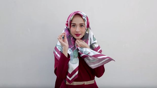 Image Result For Tutorial Hijab Dari Bahan Satin