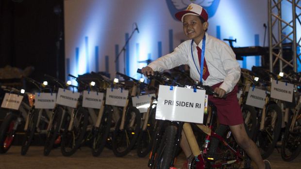 Jokowi, Ikan, dan Belajar dari Masyarakat Daerah