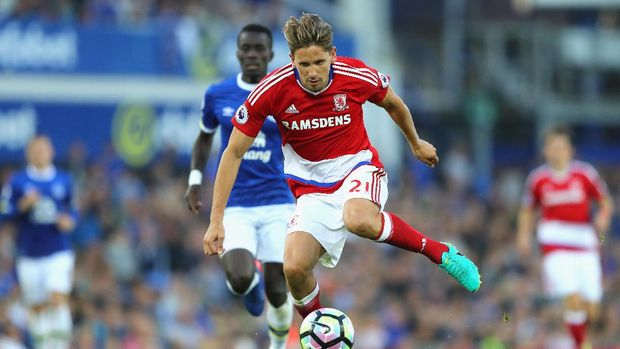 Ranieri Jawab Rumor Transfer Slimani, Ulloa, dan Ramirez