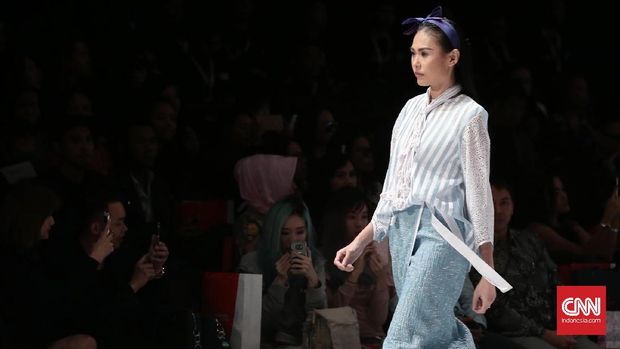 Rike Mulle memutuskan mengangkat bordir kerancang dari Tasikmalaya.