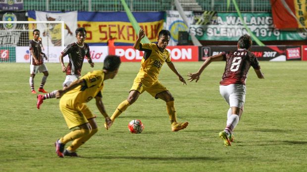 Mitra Kukar protes atas sanksi yang mereka dapatkan dari Komdis PSSI. (