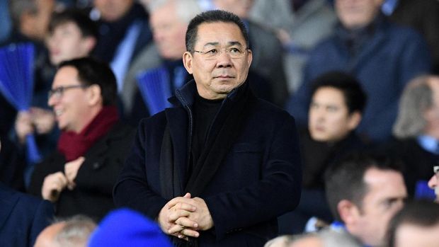 Pemilik Leicester City Vichai Srivaddhanaprabha kecewa melihat timnya dibantai Manchester United 0-3.