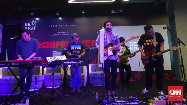 Lightcraft saat unjuk musik sebelum berangkat ke Texas untuk SXSW.