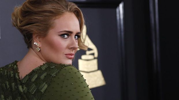 Meski tak menyukai konser tur, Adele justru mendapat banyak uang dari situ.