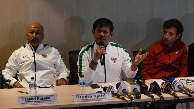 Fakhri Husaini tak setuju naturalisasi pemain hanya karena ada desakan dari netizen. (