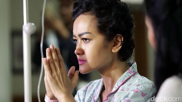 Uus Muak Jadi Artis, Ayu Ting Ting 'Ancam' Bongkar Rahasia Enji
