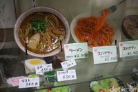 Replika Makanan Seantero Jepang Banyak Dibuat di Desa Ini