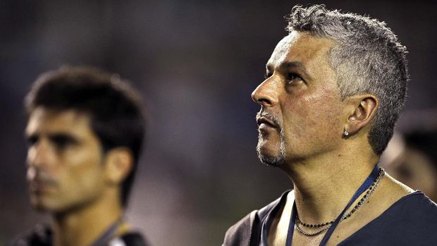 Javier Zanetti memasukkan nama Roberto Baggio dalam daftar tim Inter Milan pilihannya.