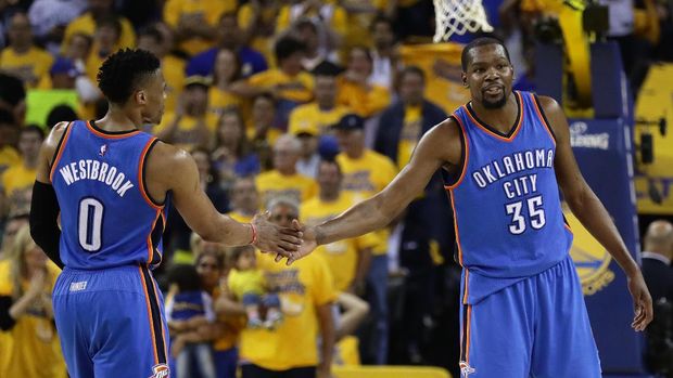 Masih banyak yang berharap Kevin Durant dan Russell Westbrook kembali tampil di tim yang sama.