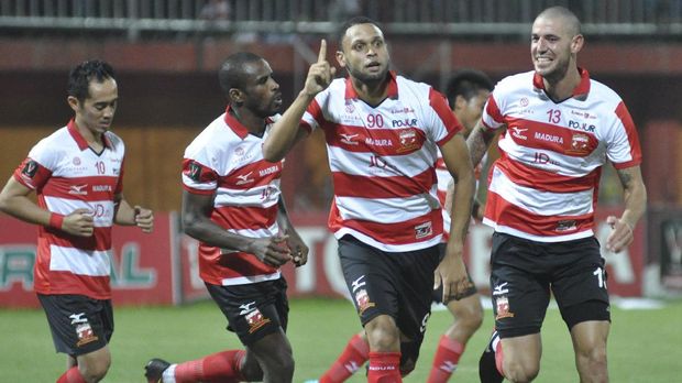 Madura United tampil perkasa di Suramadu Cup 2018. (