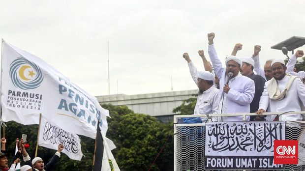 Aksi protes terhadap dugaan kasus penistaan agama yang dilakukan oleh mantan Gubernur DKI Ahok bertajuk 212.
