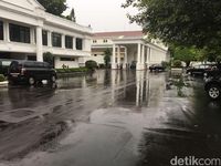 Kondisi di dalam Kompleks Istana hari ini