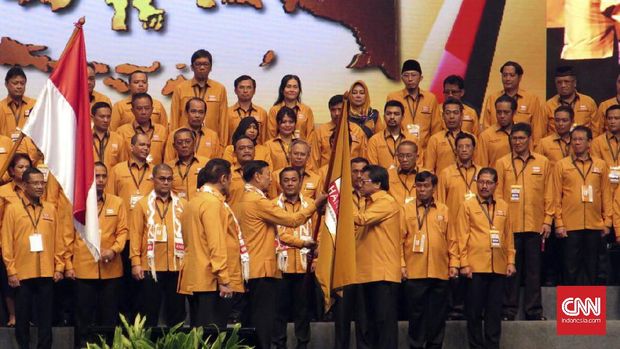 Blunder Wiranto dalam Perpecahan di Tubuh Hanura