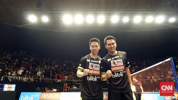 Kevin Sanjaya sempat berpasangan dengan M. Ahsan di ajang Superliga 2017.