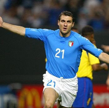 Saatnya Menagih Tantangan Gol dari Vieri Demi Liburan Gratis