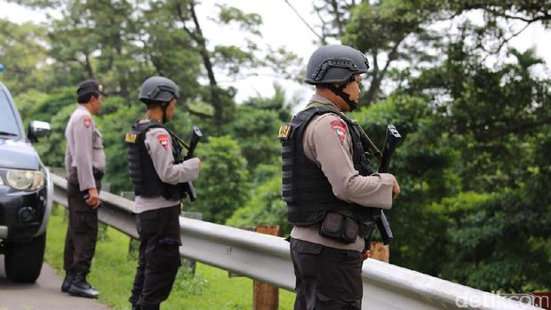 Ruas Jalan Ditutup Sementara Saat Raja Salman Melintas