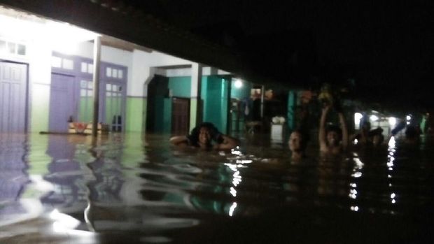 Banjir di Mojokerto