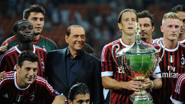 Silvio Berlusconi adalah presiden tersukses dalam klub AC Milan. Di bawah kepemimpinannya Milan merebut 28 gelar.