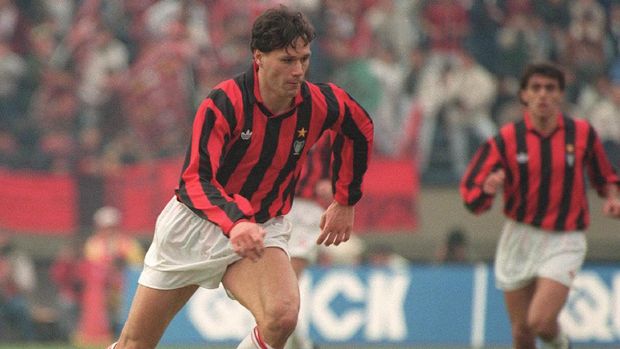 Marco van Basten terakhir kali tampil di final Liga Champions 1992/1993 saat Milan kalah 0-1 dari Marseille.