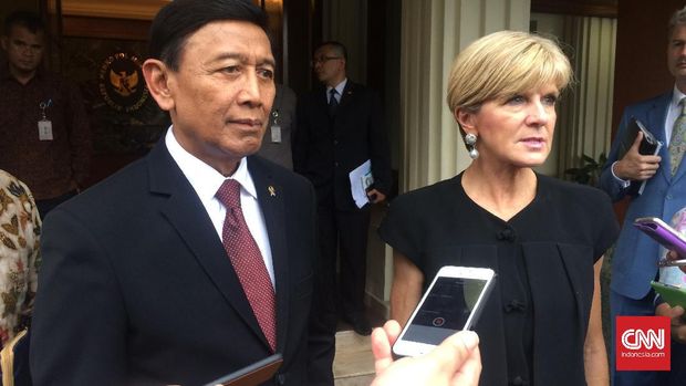 Wiranto Minta Saran Singapura soal Badan Siber Nasional
