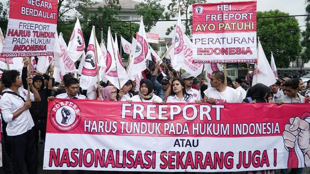 Permasalahan kontrak karya PT Freeport Indonesia juga berimbas terhadap kerja sama sponsor Persipura.