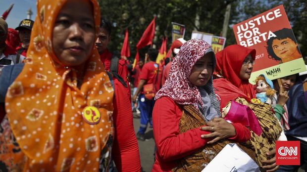 Peran Perempuan di Tengah Gelombang Lautan
