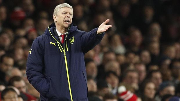 Jose Mourinho menyebut Arsene Wenger paling tahu mengenai Alexis Sanchez ke depannya.