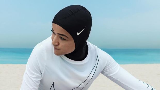 Siapkan Koleksi Hijab, Nike Picu Kontroversi Online