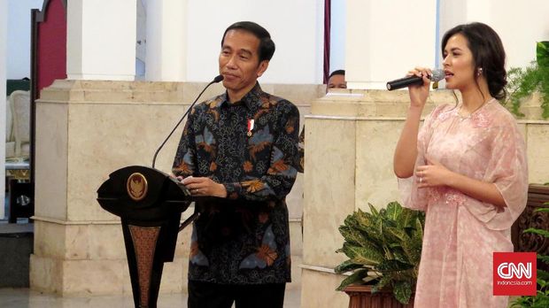 Raisa saat menyanyi untuk Presiden RI Joko Widodo.