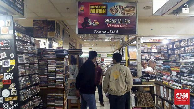 Nostalgia 'Ngeceng' di Kawasan Blok M