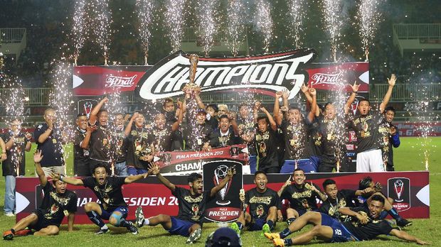 Arema FC kali terakhir menjadi juara bertahan Piala Presiden 2017.