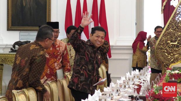 Setya Novanto diduga terlibat dalam kasus korupsi e-KTP.