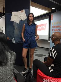 Kembalinya Koleksi Vintage Levi s  Dalam Rasa Kekinian 