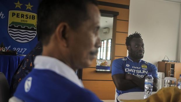 Michael Essien menjadi pemain pertama yang berstatus marquee player di kompetisi Indonesia.