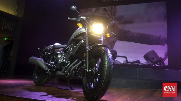 Motor Custom Pilihan Honda Lengkapi Armada Motor Besar