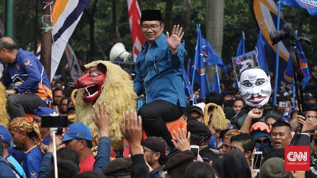 Survei: Elektabilitas Ridwan Kamil Paling Tinggi di Jabar