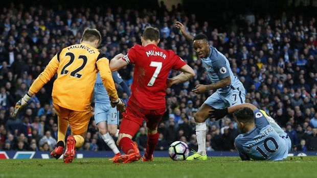Manchester City dan Liverpool menyajikan duel sengit di babak kedua.