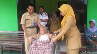 Kisah Mbah Sendrong yang Berusia 125 Tahun dan Hidup 