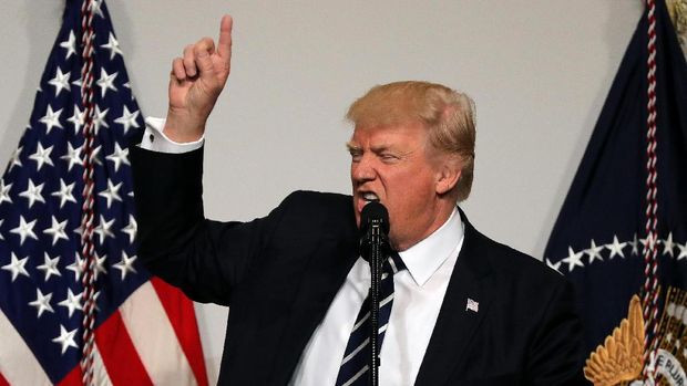 Donald Trump mengancam menutup pemerintahannya di akhir tahun fiskal ini.