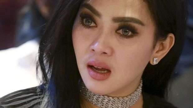 Deretan Artis dengan Pengikut Terbanyak di Instagram